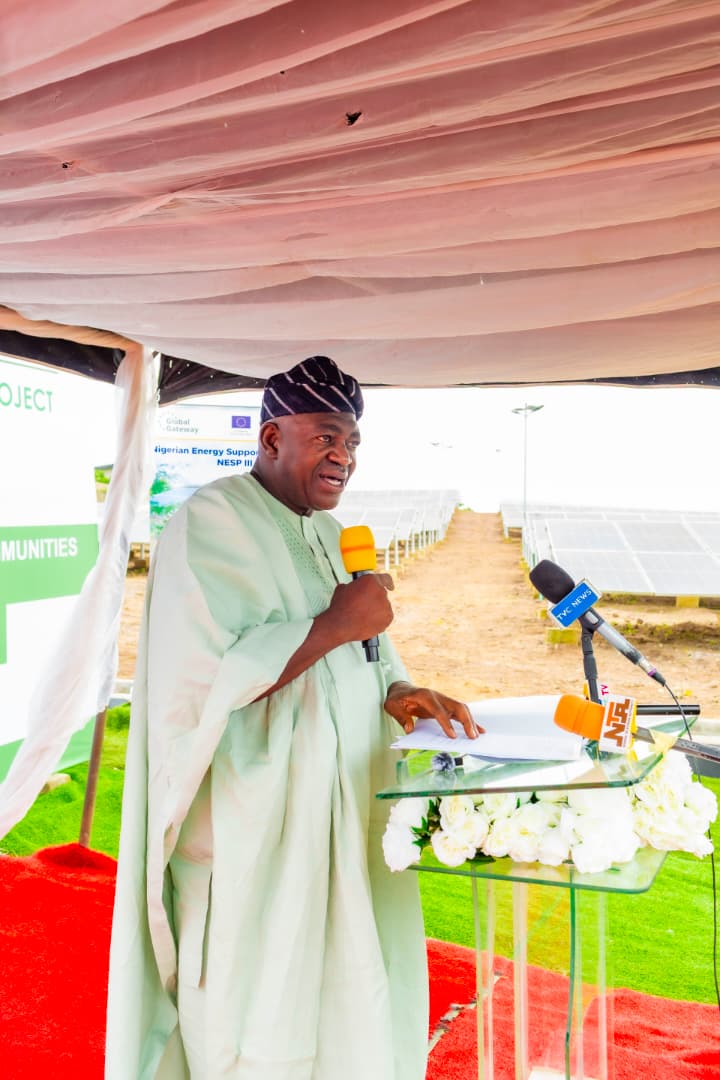SenatorAbiru_EpeMiniGridProjectCommissioned_7.jpeg