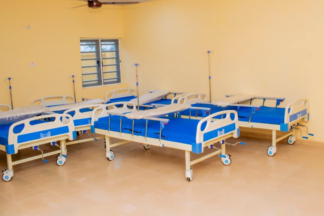 SenatorAbiru_Ikosi-Ejinrin&EredoLcda_5.jpg